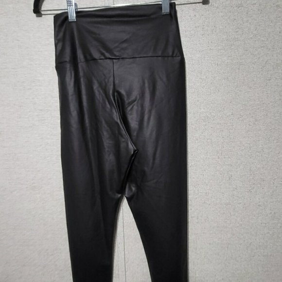 Black Shimmer Stretch Pants - Picture 1 of 2